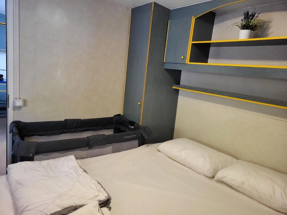 Hotel Bungalow At Lake Lugano Porlezza 0*,  Italien