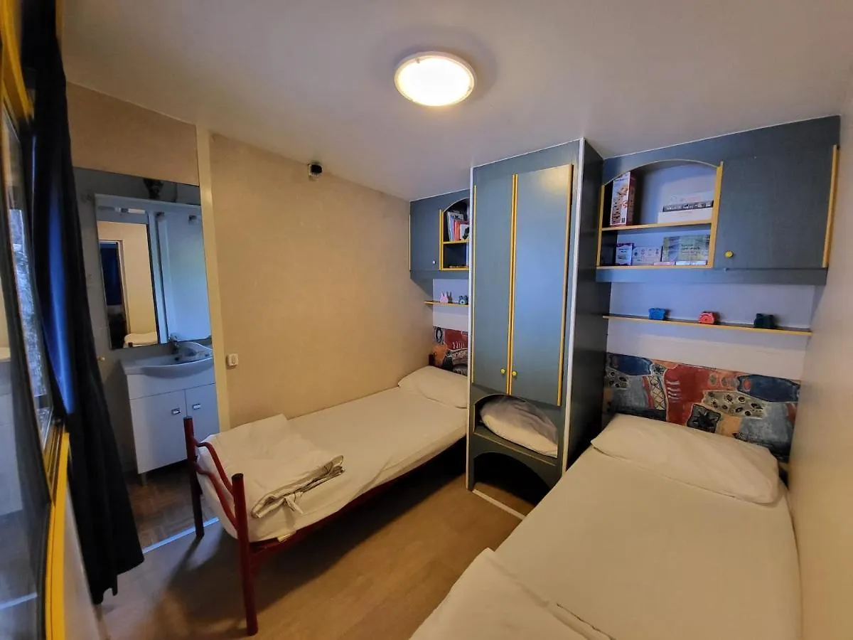 Bungalow At Lake Lugano Hotel Porlezza Italië